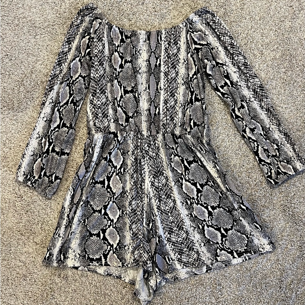 Missguided Long Sleeve Snakeskin Romper